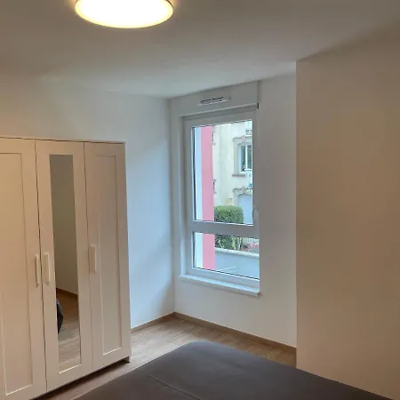Home De Cronenbourg * Strazburg